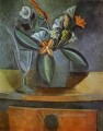 Flores en jarra gris y copa de vino con cuchara 1908 Pablo Picasso